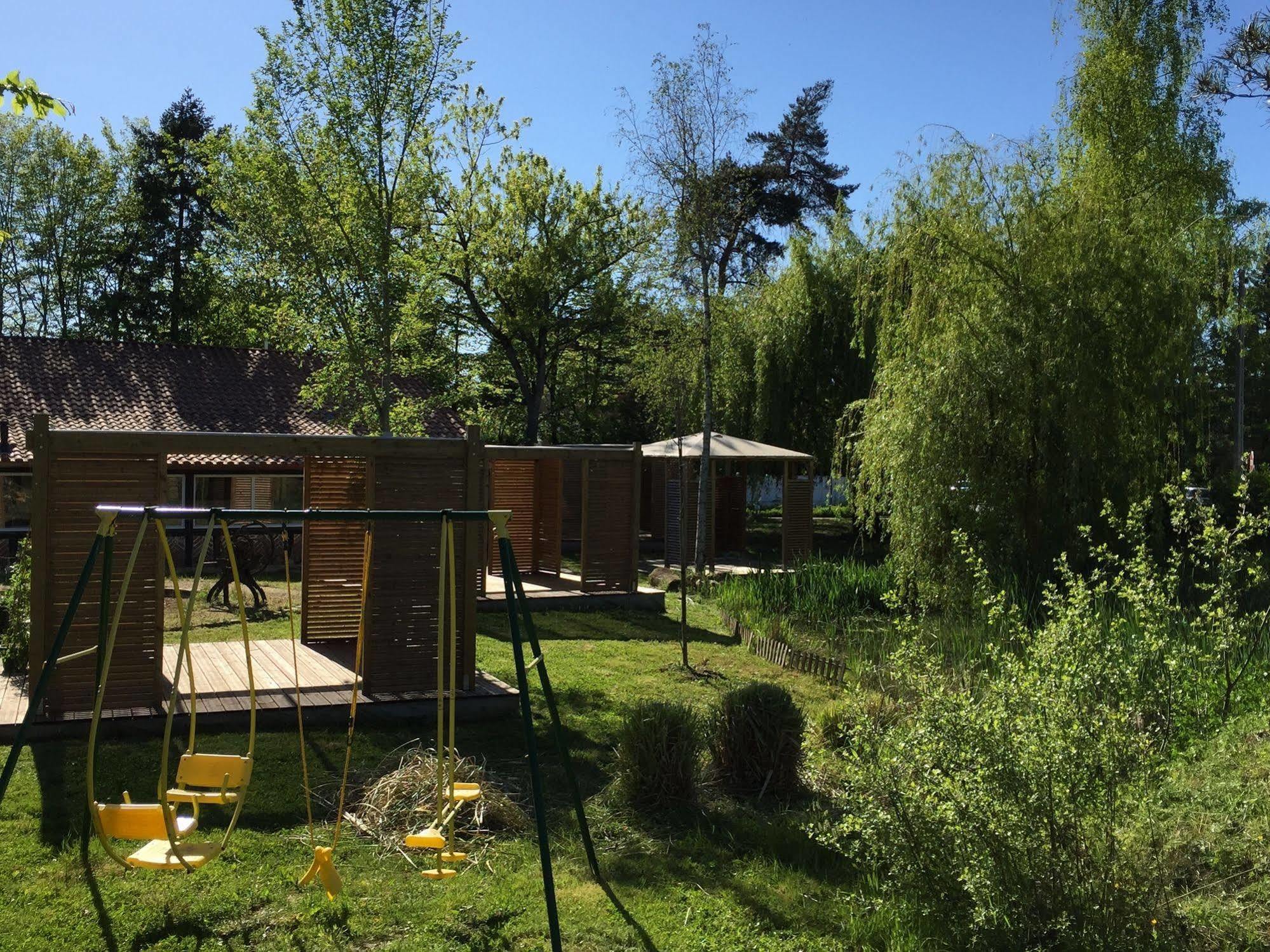 Logis - Hotel Restaurant La Mire Вьерзон Экстерьер фото